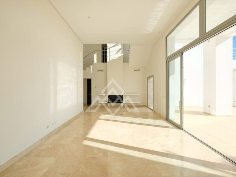 4 soveværelse Villa til salg i Benahavis med swimmingpool - € 2.300.000 (Ref: 8799840)