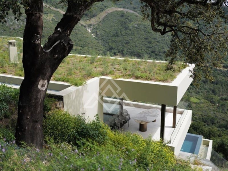 Chalet de 8 habitaciones en Benahavís en venta con piscina - 4.500.000 € (Ref: 8799841)