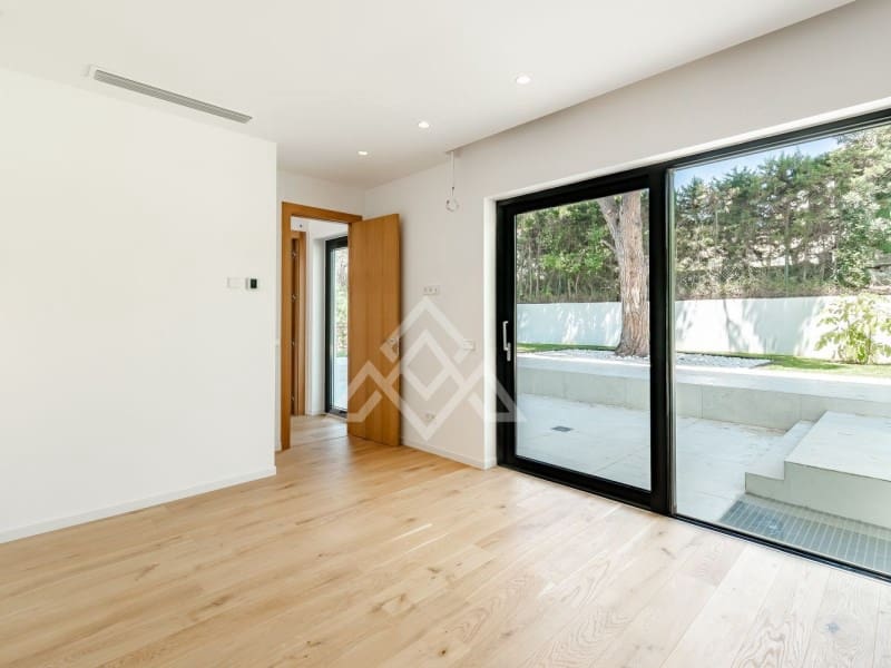 6 soveværelse Villa til salg i Marbesa med swimmingpool - € 3.600.000 (Ref: 8799842)