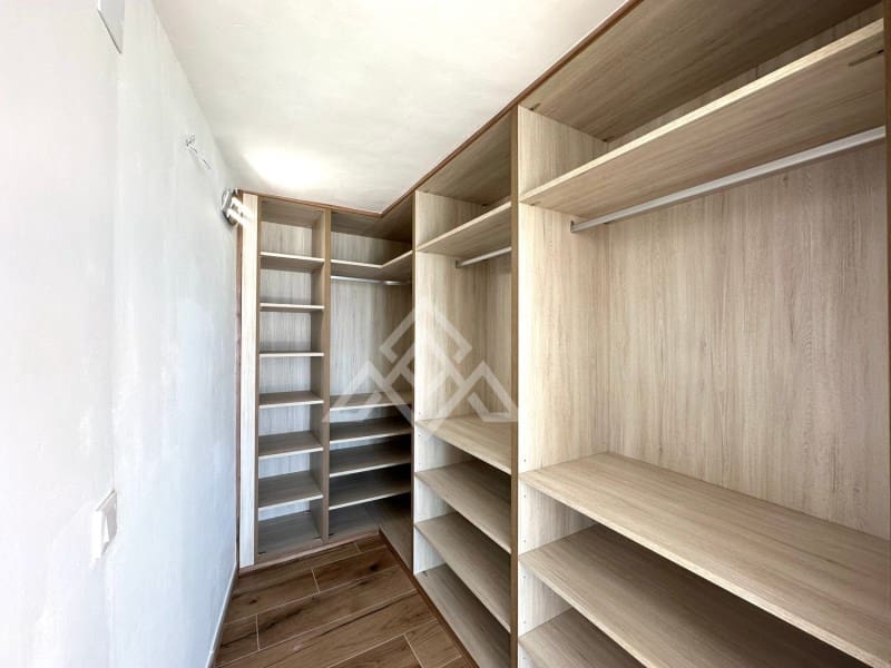 5 soveværelse Villa til salg i Mijas Costa med swimmingpool - € 945.000 (Ref: 8799843)