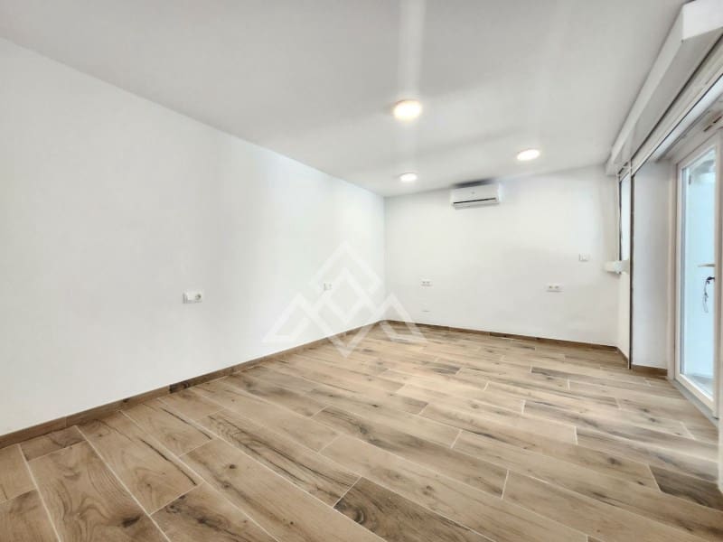 5 soveværelse Villa til salg i Mijas Costa med swimmingpool - € 945.000 (Ref: 8799843)