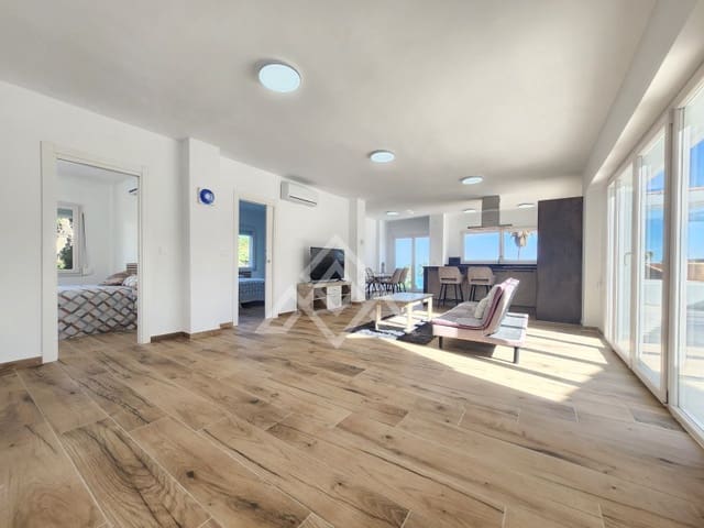 5 soveværelse Villa til salg i El Faro de Calaburra - Chaparral, Mijas med swimmingpool - € 945.000 (Ref: 8799843)