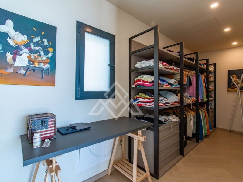 4 sypialnia Willa na sprzedaż w Marbella z basenem garażem - 3 995 000 € (Ref: 8799845)