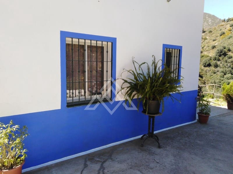 3 slaapkamer Finca/Landhuis te koop in Ojen - € 520.000 (Ref: 8799846)