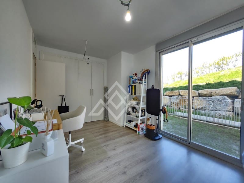 3 soverom Leilighet til salgs i Estepona med svømmebasseng garasje - € 625 000 (Ref: 8799853)