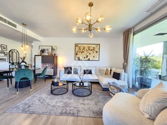 3 sovrum Lägenhet till salu i Buenas Noches, Estepona med pool garage - 625 000 € (Ref: 8799853)