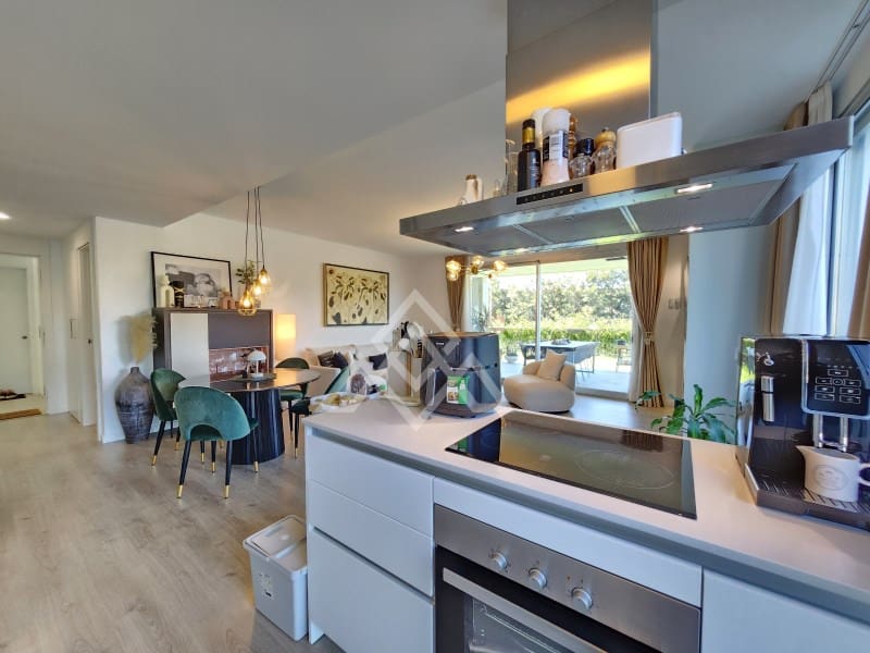 3 soverom Leilighet til salgs i Estepona med svømmebasseng garasje - € 625 000 (Ref: 8799853)