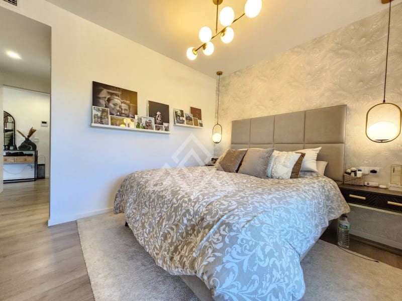 3 soverom Leilighet til salgs i Estepona med svømmebasseng garasje - € 625 000 (Ref: 8799853)