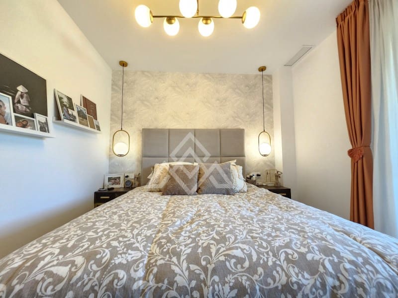 3 soverom Leilighet til salgs i Estepona med svømmebasseng garasje - € 625 000 (Ref: 8799853)