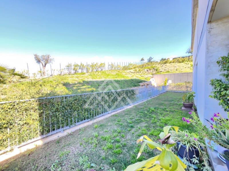 3 soverom Leilighet til salgs i Estepona med svømmebasseng garasje - € 625 000 (Ref: 8799853)