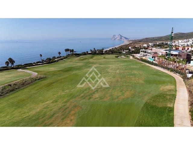 6 Zimmer Villa zu verkaufen in La Alcaidesa mit Pool Garage - 9.900.000 € (Ref: 8799854)