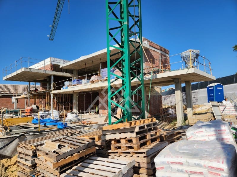 6 soveværelse Villa til salg i La Alcaidesa med swimmingpool garage - € 9.900.000 (Ref: 8799854)