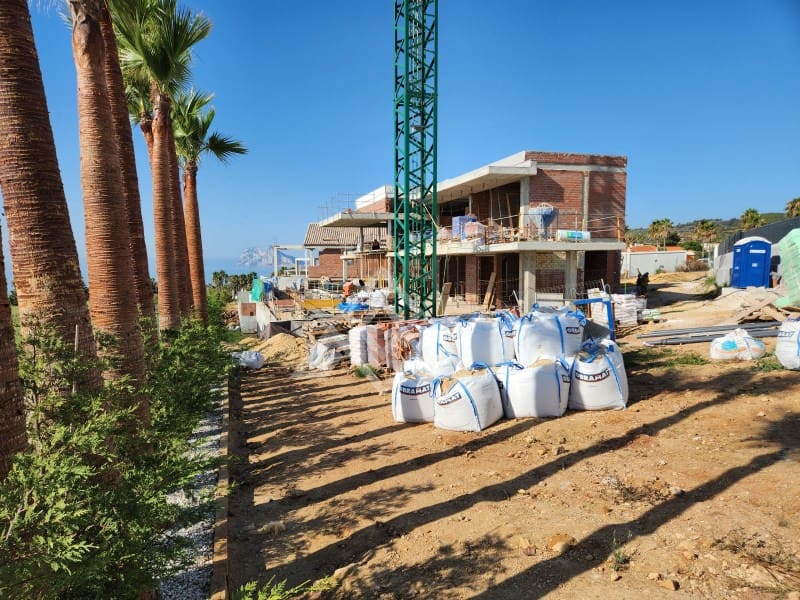 6 soveværelse Villa til salg i La Alcaidesa med swimmingpool garage - € 9.900.000 (Ref: 8799854)