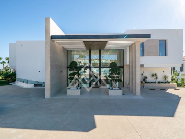 6 Zimmer Villa zu verkaufen in La Alcaidesa mit Pool Garage - 8.900.000 € (Ref: 8799854)