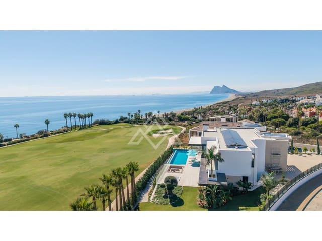 6 Zimmer Villa zu verkaufen in La Alcaidesa mit Pool Garage - 8.900.000 € (Ref: 8799854)
