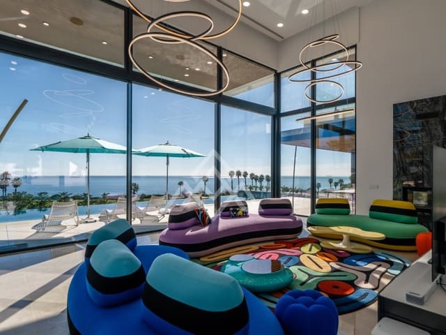 6 Zimmer Villa zu verkaufen in La Alcaidesa mit Pool Garage - 8.900.000 € (Ref: 8799854)