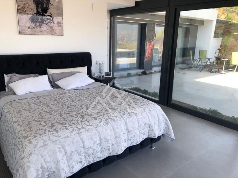 4 chambre Villa/Maison à vendre à Mijas - 1 300 000 € (Ref: 8799855)