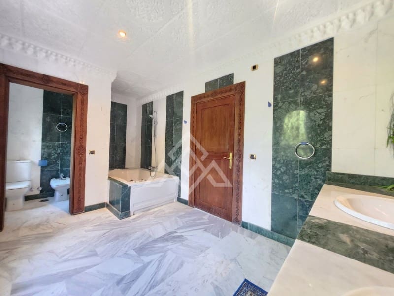 8 sypialnia Willa na sprzedaż w Riviera del Sol z basenem garażem - 1 720 000 € (Ref: 8799857)