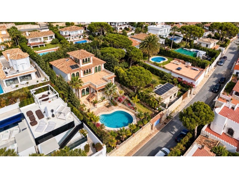 8 sovrum Villa till salu i Mijas med pool garage - 1 720 000 € (Ref: 8799857)