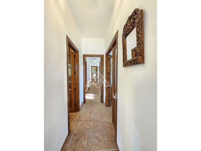 5 sypialnia Willa na sprzedaż w Santa Clara, Marbella z basenem - 1 200 000 € (Ref: 8799859)