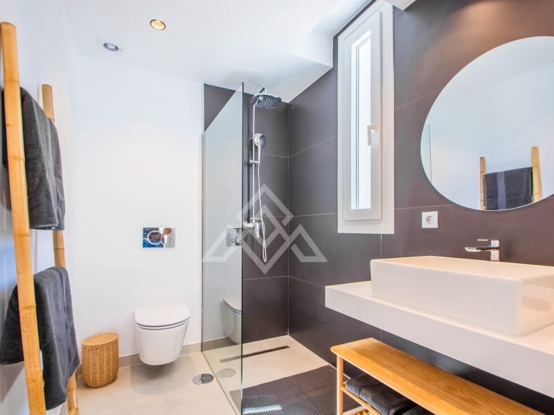 Chalet de 3 habitaciones en Ojen en venta con garaje - 1.600.000 € (Ref: 8884381)