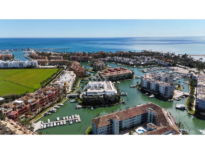 2 camera da letto Appartamento in vendita in Sotogrande con garage - 625.000 € (Rif: 8902488)