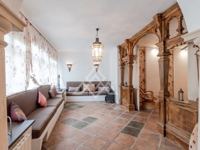 3 bedroom Apartment for sale in Cabopino - Artola, Marbella with garage - € 699,000 (Ref: 8913479)