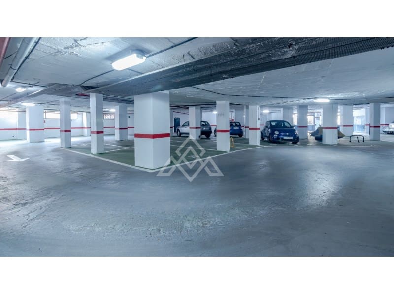 3 soverom Leilighet til salgs i Marbella med garasje - € 699 000 (Ref: 8913479)