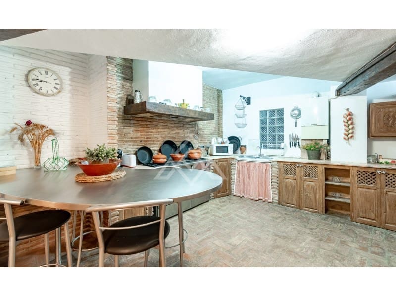 3 soverom Leilighet til salgs i Marbella med garasje - € 699 000 (Ref: 8913479)