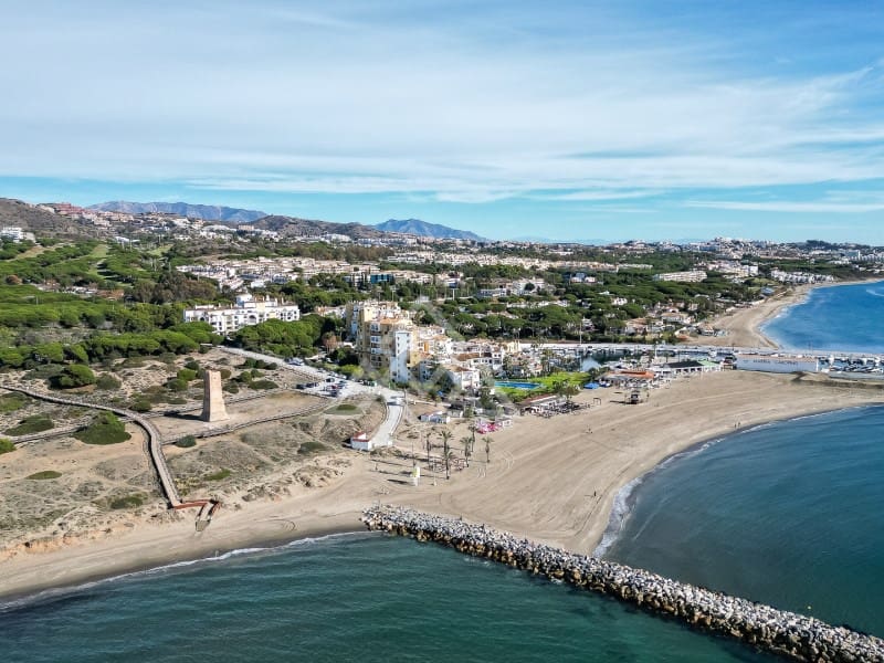 3 soverom Leilighet til salgs i Marbella med garasje - € 699 000 (Ref: 8913479)