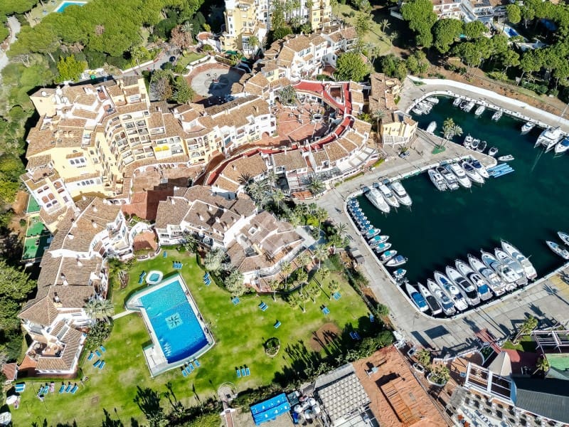 3 soverom Leilighet til salgs i Marbella med garasje - € 699 000 (Ref: 8913479)