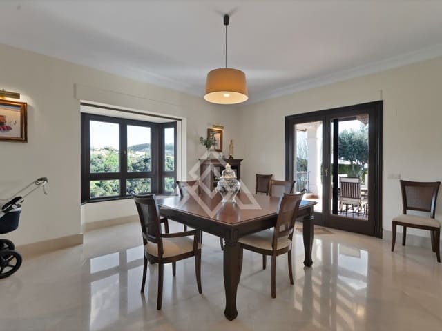 Chalet de 5 habitaciones en Montemayor - Marbella Club, Benahavís en venta con garaje - 3.995.000 € (Ref: 8915645)