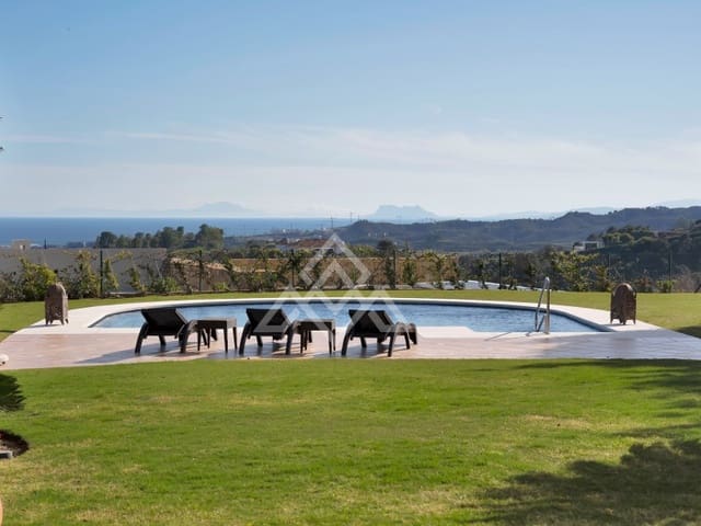 Chalet de 5 habitaciones en Montemayor - Marbella Club, Benahavís en venta con garaje - 3.995.000 € (Ref: 8915645)