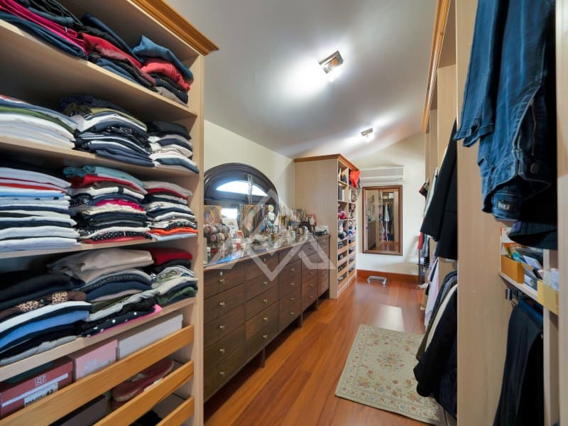 Chalet de 5 habitaciones en Benahavís en venta con garaje - 3.995.000 € (Ref: 8915645)