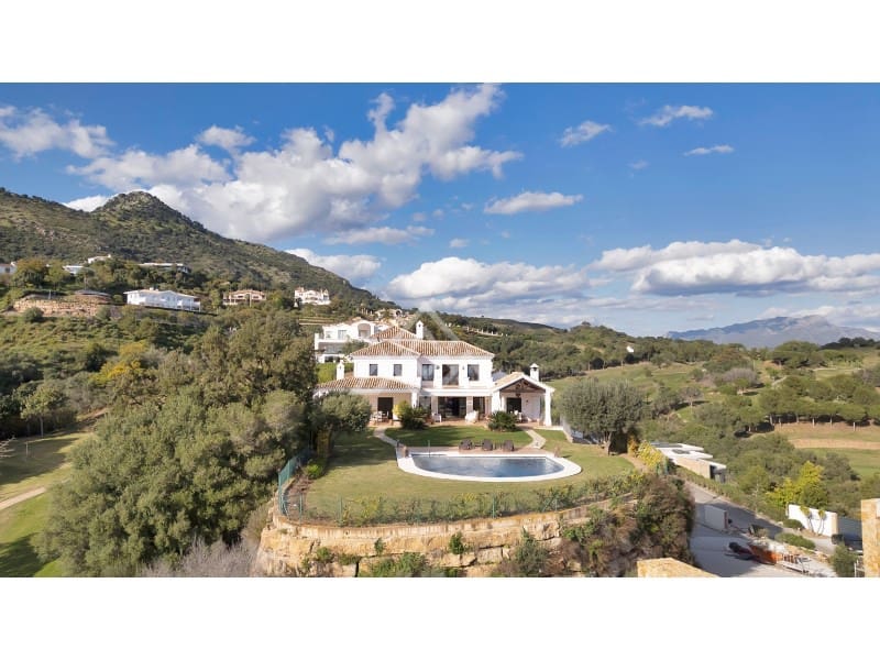 Chalet de 5 habitaciones en Benahavís en venta con garaje - 3.995.000 € (Ref: 8915645)