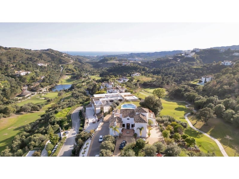 Chalet de 5 habitaciones en Benahavís en venta con garaje - 3.995.000 € (Ref: 8915645)