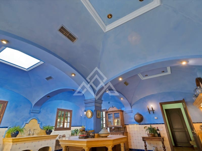 17 sypialnia Willa na sprzedaż w New Golden Mile z garażem - 34 000 000 € (Ref: 8941547)