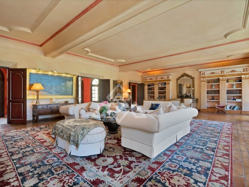 17 sypialnia Willa na sprzedaż w New Golden Mile z garażem - 34 000 000 € (Ref: 8941547)