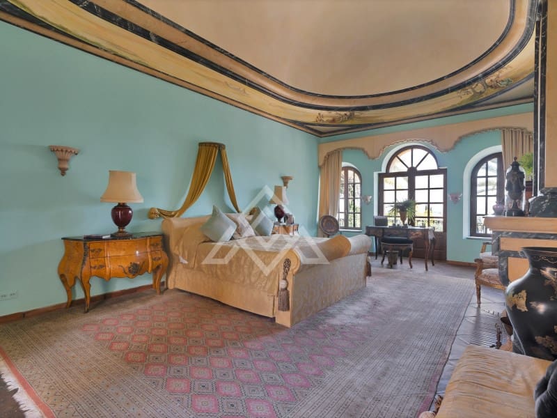 17 sypialnia Willa na sprzedaż w New Golden Mile z garażem - 34 000 000 € (Ref: 8941547)