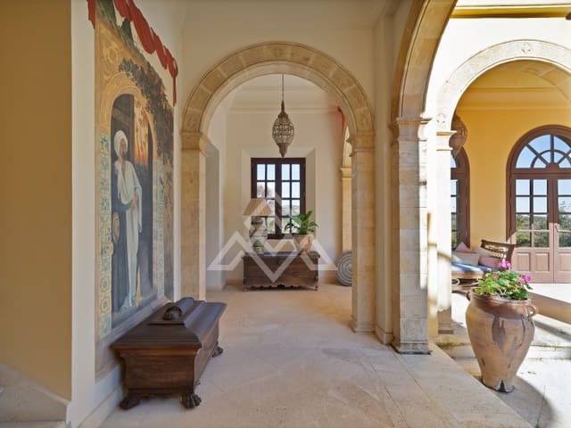 17 sypialnia Willa na sprzedaż w La Concha - Resina Golf, Estepona z garażem - 34 000 000 € (Ref: 8941547)