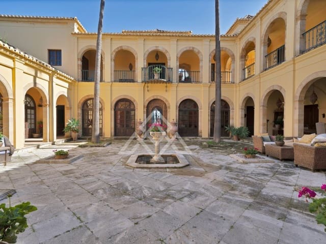 17 sypialnia Willa na sprzedaż w La Concha - Resina Golf, Estepona z garażem - 34 000 000 € (Ref: 8941547)