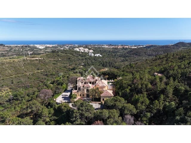 17 sypialnia Willa na sprzedaż w La Concha - Resina Golf, Estepona z garażem - 34 000 000 € (Ref: 8941547)