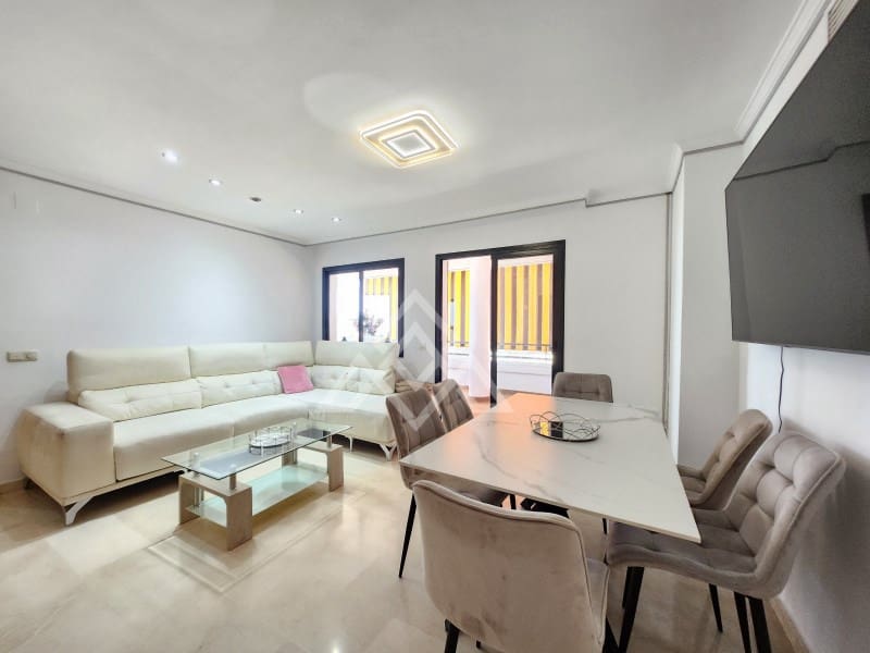 4 soveværelse Penthouse til salg i Fuengirola med garage - € 595.000 (Ref: 8944285)