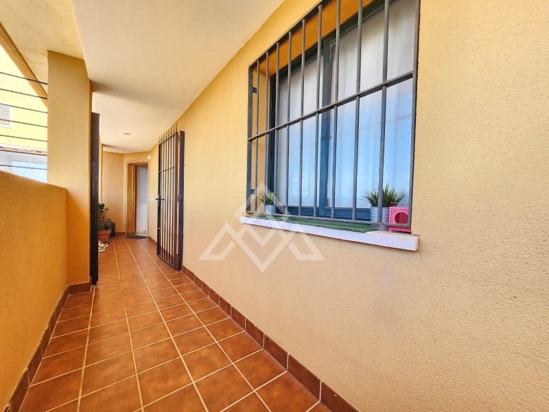 4 soveværelse Penthouse til salg i Fuengirola med garage - € 595.000 (Ref: 8944285)