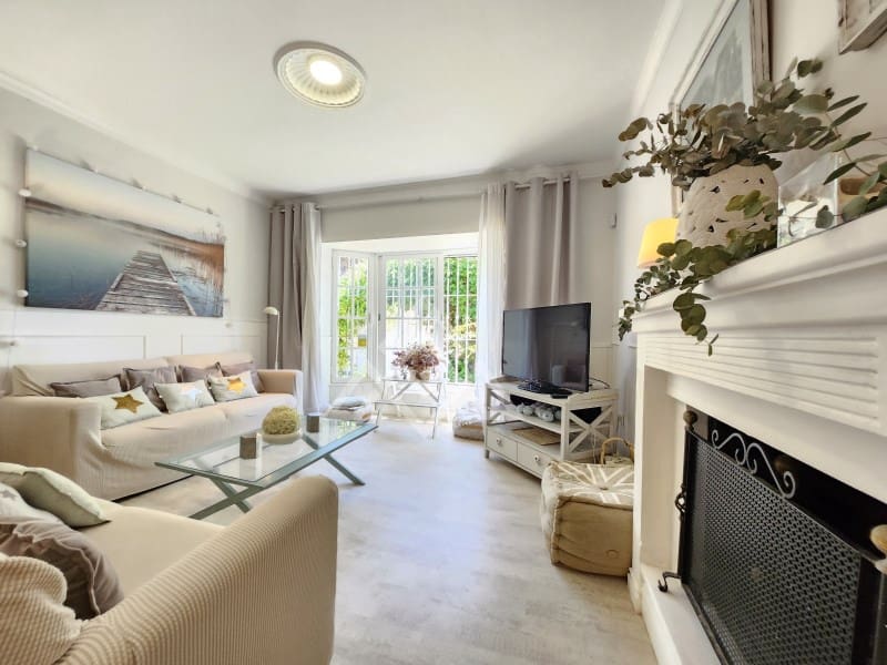 3 soverom Villa til salgs i Chiclana de la Frontera med garasje - € 800 000 (Ref: 8954662)