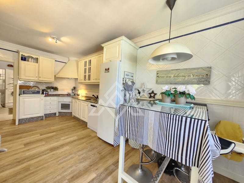 3 soverom Villa til salgs i Chiclana de la Frontera med garasje - € 800 000 (Ref: 8954662)