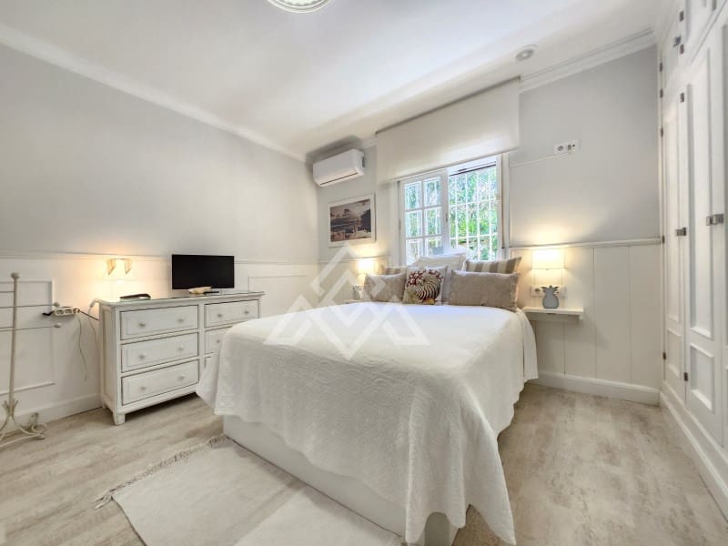 3 soverom Villa til salgs i Chiclana de la Frontera med garasje - € 800 000 (Ref: 8954662)