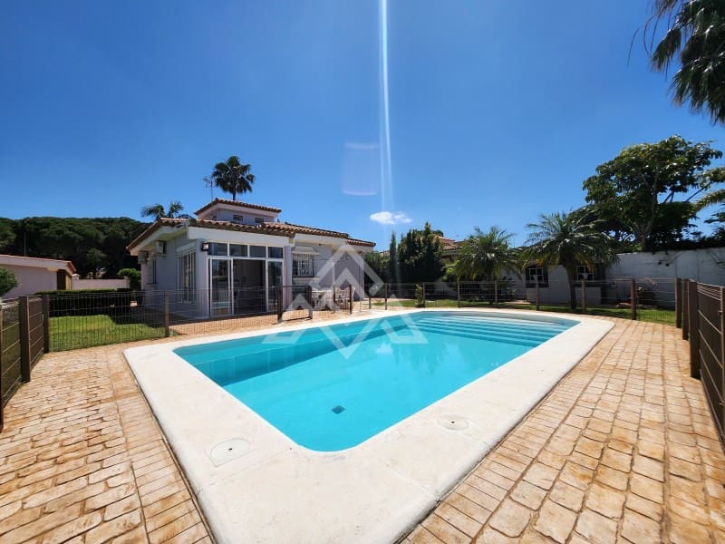 3 soverom Villa til salgs i Chiclana de la Frontera med garasje - € 800 000 (Ref: 8954662)