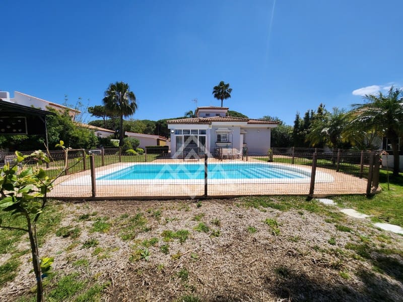 3 soverom Villa til salgs i Chiclana de la Frontera med garasje - € 800 000 (Ref: 8954662)