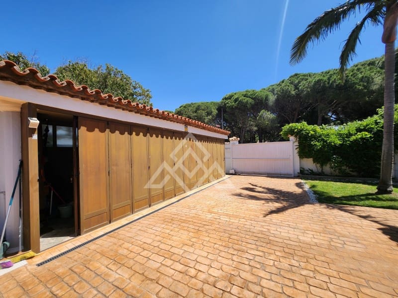 3 soverom Villa til salgs i Chiclana de la Frontera med garasje - € 800 000 (Ref: 8954662)